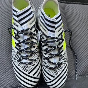 Adidas soccer nemesis cleats men’s 6.5 women’s 8 brand new